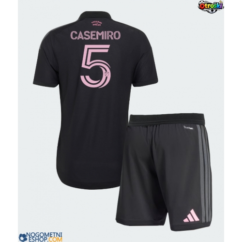 Otroški Nogometni dresi Inter Miami Casemiro #5 Gostujoči 2026-27 Kratek Rokav (+ Kratke hlače)